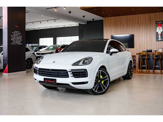 PORSCHE CAYENNE 3.0 V6 E-HYBRID COUPÉ AWD TIPTRONIC S